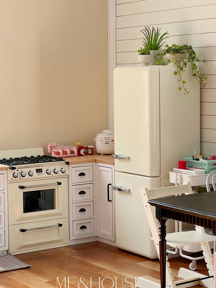 Kitchen Appliances Refrigerators - 1/6 Doll House Model Furniture Accessories